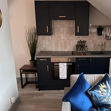 Cosy Flat In Town Centre Apartment Reading Exterior photo