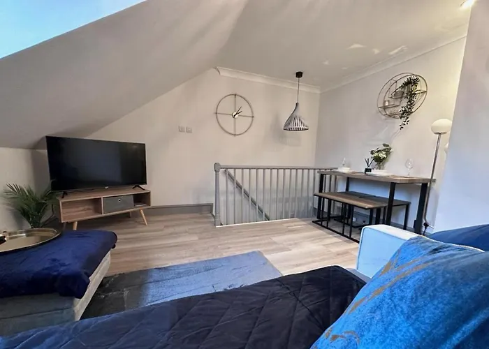 Cosy Flat In Town Centre